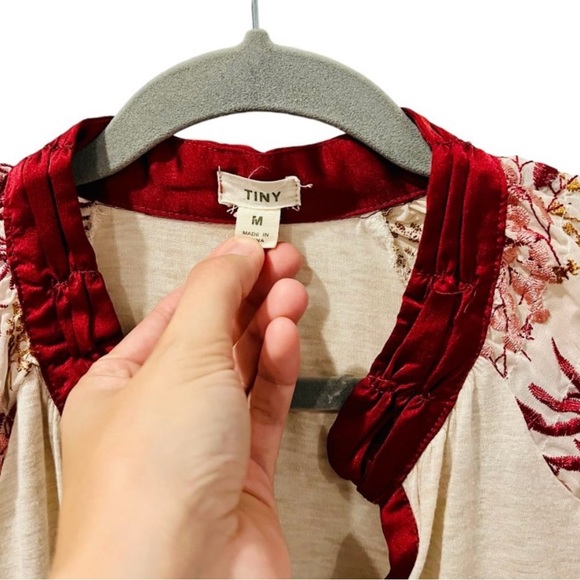 Anthropologie Balloon Sleeve embroidered blouse, size M - Picture 4 of 4